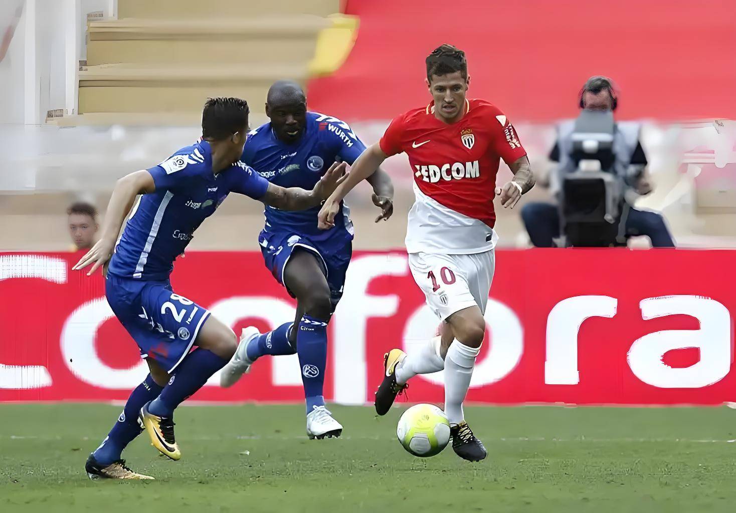 梅斯队在主场比赛中遗憾失利，疲于奔命的简单介绍