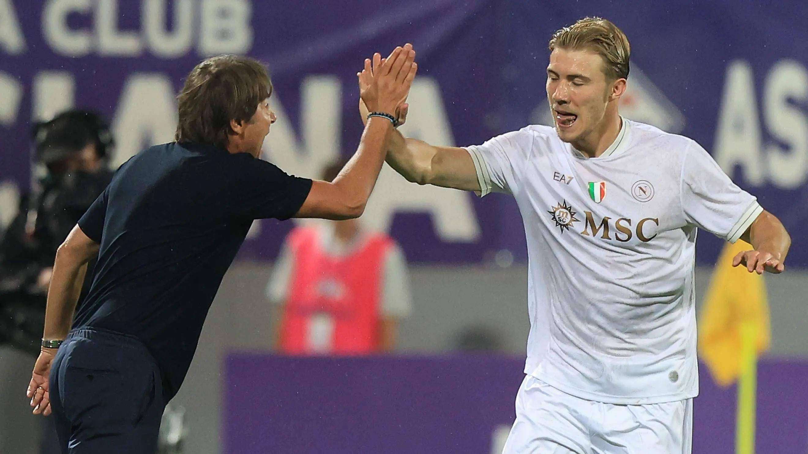 那不勒斯连续三场不败升至意甲第三位