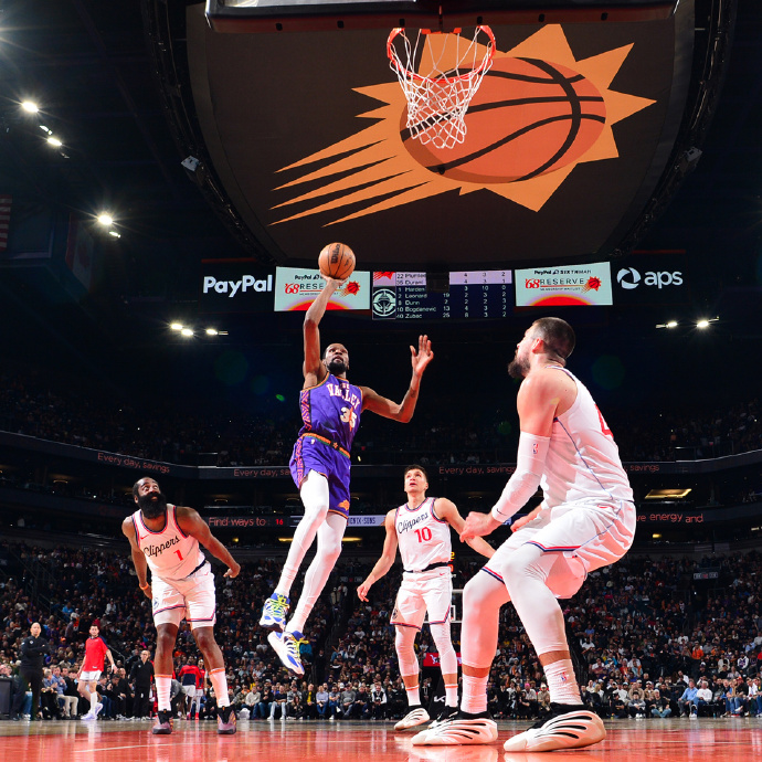 火箭主场击败快船，重回胜利轨道