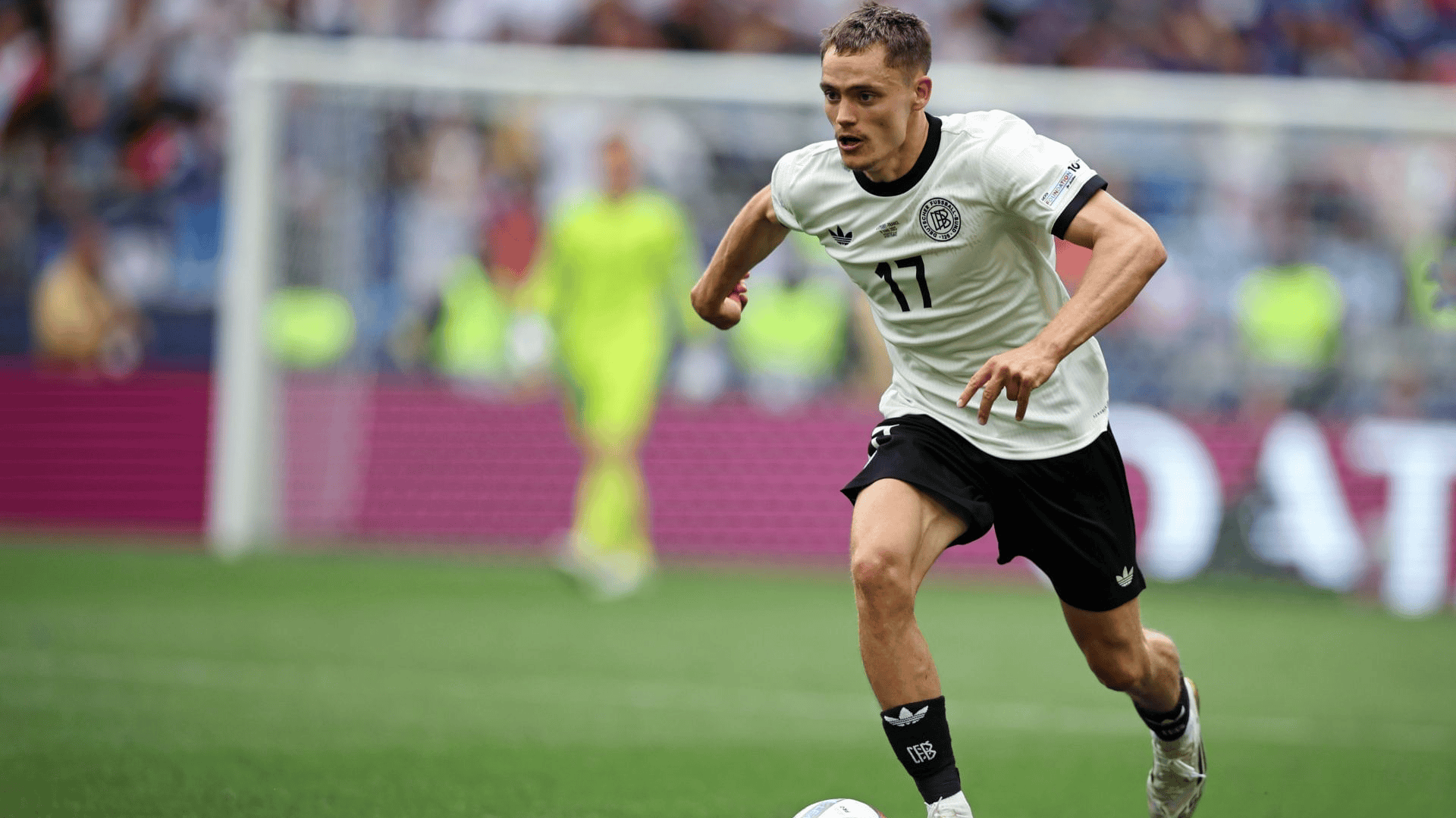 九游娱乐-斯洛伐克不败停留波黑，未能取得三分的简单介绍